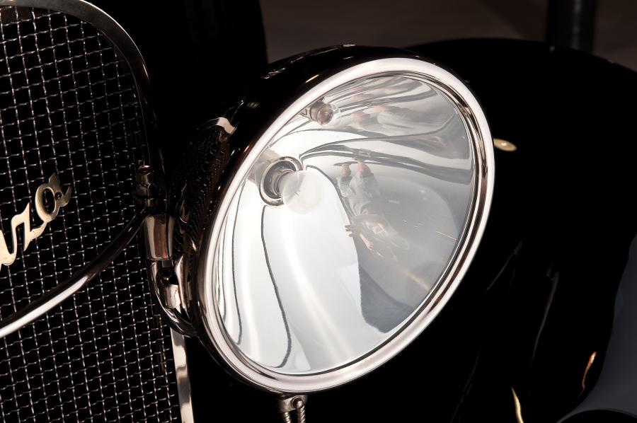 Детали экстерьера Hispano-Suiza H6B Coupe de Ville por Saoutchik 1924 года  (фото 6 из 26)